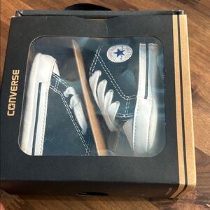 Converse Chuck Taylor First Star Infants Crib Shoes  size 1 NIB